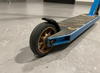 Patinete PRO Bestial - Naranja y Azul