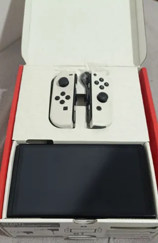 Nintendo Switch OLED Blanca +Splatoon 2