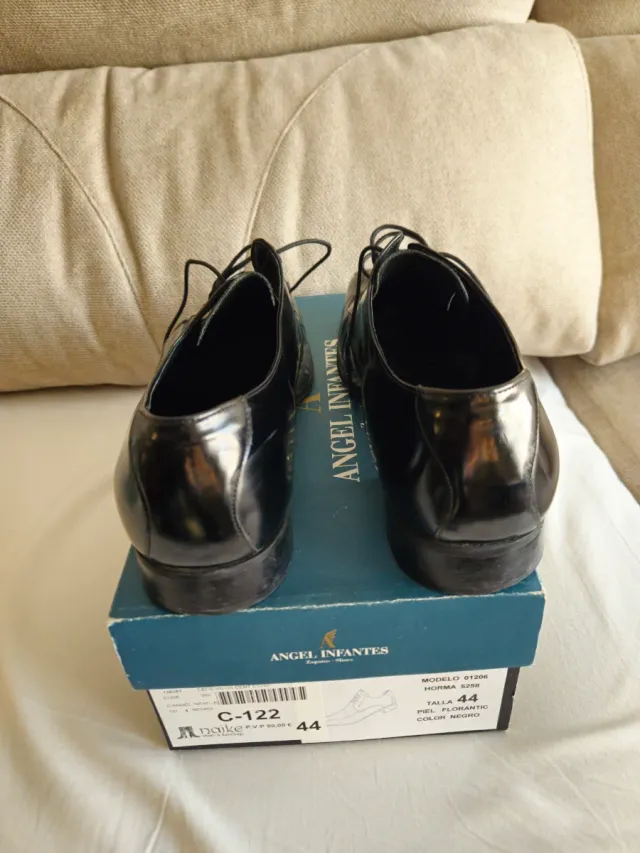 Zapatos de vestir Angel Infanties negros