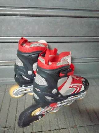 Patins en línea extensibles talla 34-37
Vermells