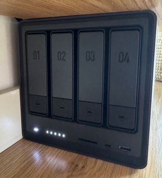 NAS Ugreen Dxp4800 4 bahías