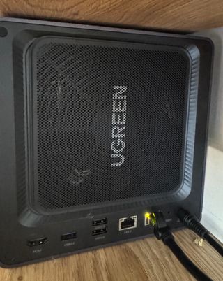 NAS Ugreen Dxp4800 4 bahías