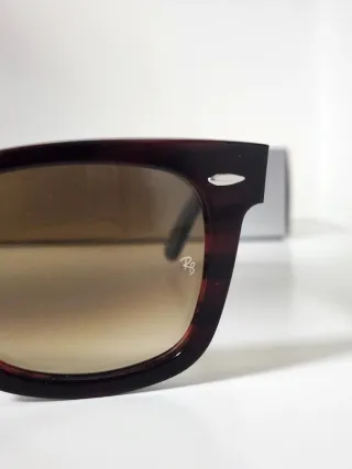 Ray-Ban Wayfarer