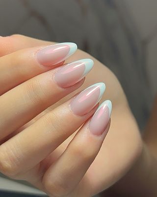 manicurista uñas preciosas