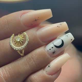 manicurista uñas preciosas
