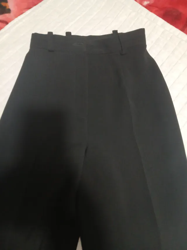 Pantalón negro