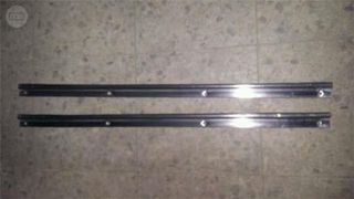 estriberas de puerta de Seat 600