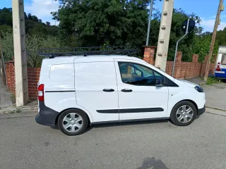 Ford Transit Courier 2019