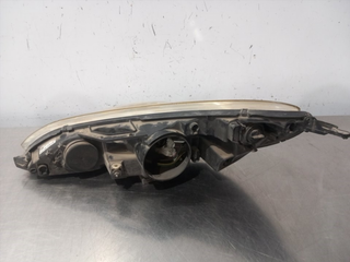 FARO DERECHO PEUGEOT 407 0301213272
