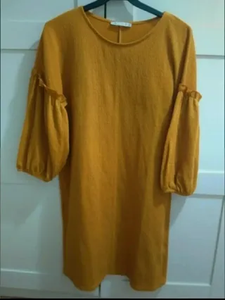 Vestido Lefties Mostaza Talla M, manga abullonada