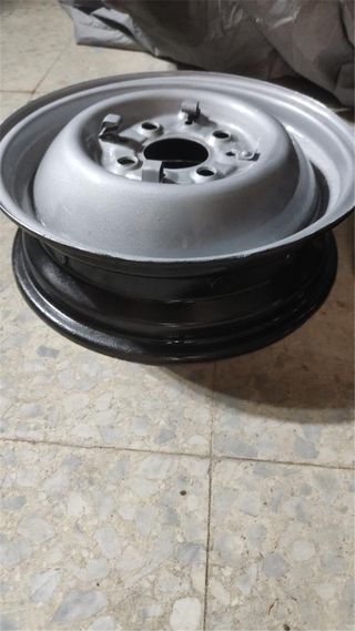 Reparación de llantas clásicas