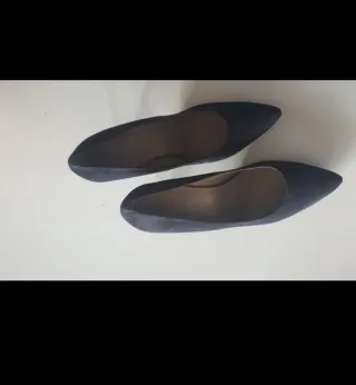 Zapatos de salón ante azul marino