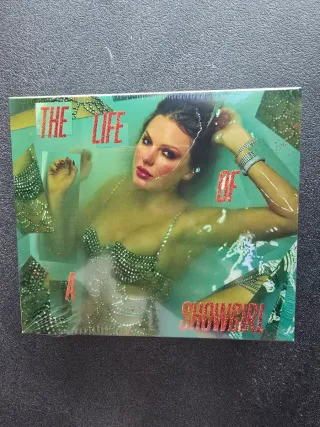Taylor Swift The Life of a Showgirl Deluxe CD