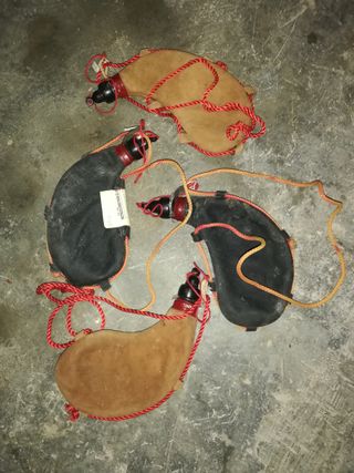 Botas de vino de piel artesanales