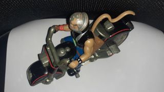 Model figure vintage toy Biker Mice Sterzo su Moto