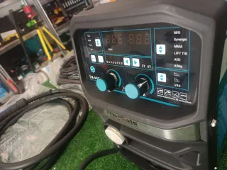 Máquina de soldar Tmakota MIG-600