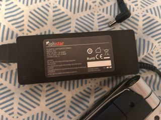 Portátil Sony Vaio modelo VGN-FW31J