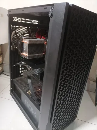Ordenador Gaming AMD RX580 8GB - 16 GB RAM - 1080p