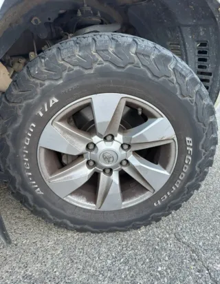 Neumáticos  265/70R17