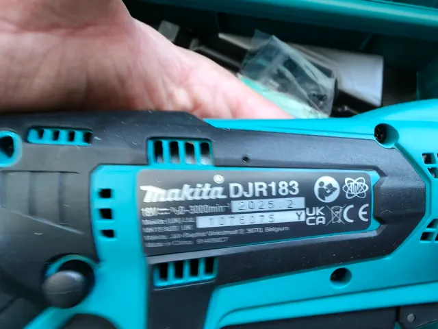 Sierra de sable Makita