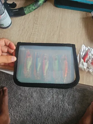 Porta señuelos + 5 jibioneras