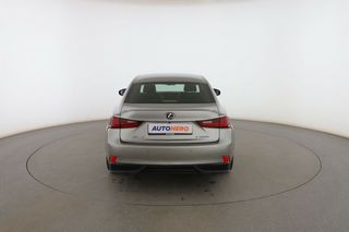 Lexus IS 300h F SPORT