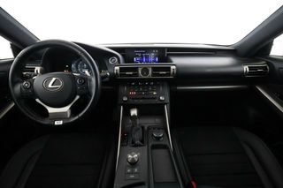 Lexus IS 300h F SPORT