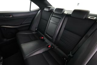 Lexus IS 300h F SPORT