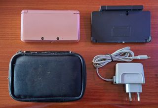 Nintendo3DS Pink+Caricatore+Base Ricarica+Custodia