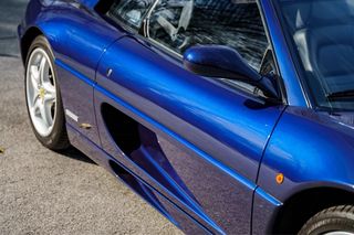 Ferrari F355 Berlinetta (Vende, Alquiler) Eventos