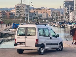 Peugeot Partner 2007 (182.000 KLM) !NEGOCIABLE!