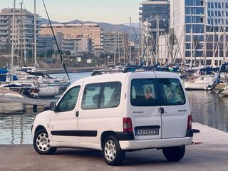 Peugeot Partner 2007 (182.000 KLM) !NEGOCIABLE!