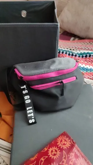 Bolsos y neceser 