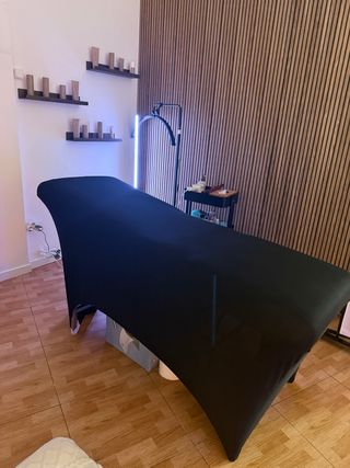 Camilla de estética profesional – como nueva