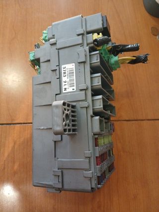 Caja Fusibles Honda Civic 2.2 CTDI 2008