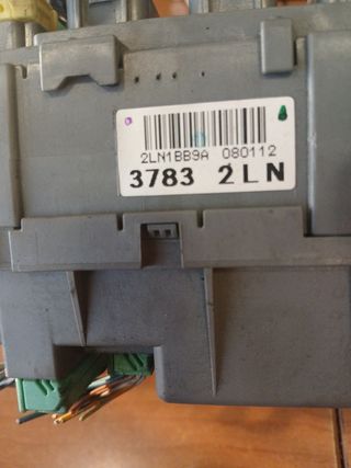 Caja Fusibles Honda Civic 2.2 CTDI 2008
