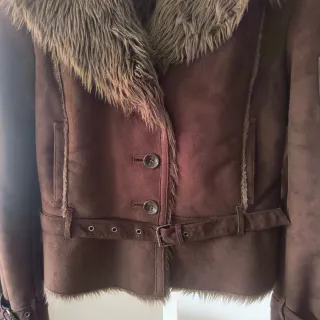 Cazadora Zara mujer marrón