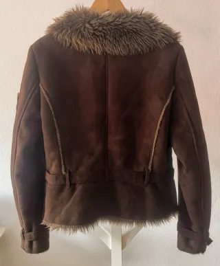 Cazadora Zara mujer marrón