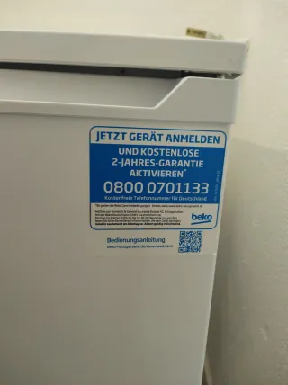 Congelador Beko bajo encimera