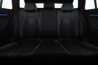Volkswagen Golf 2.0 TDI R-Line