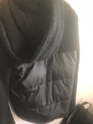 Cazadora Ellesse Negra tal s , casi no se ha usado