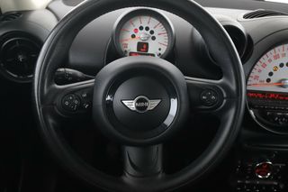 MINI Countryman One D