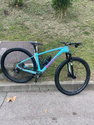 Berria Carbono MTB 29 Buen Estado
Talla S