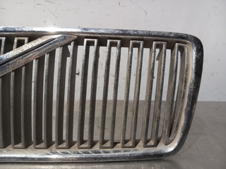 REJILLA DELANTERA VOLVO S80 BERLINA 9178087