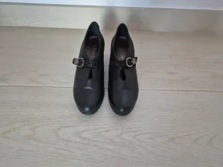 Zapatos negros mujer con hebilla