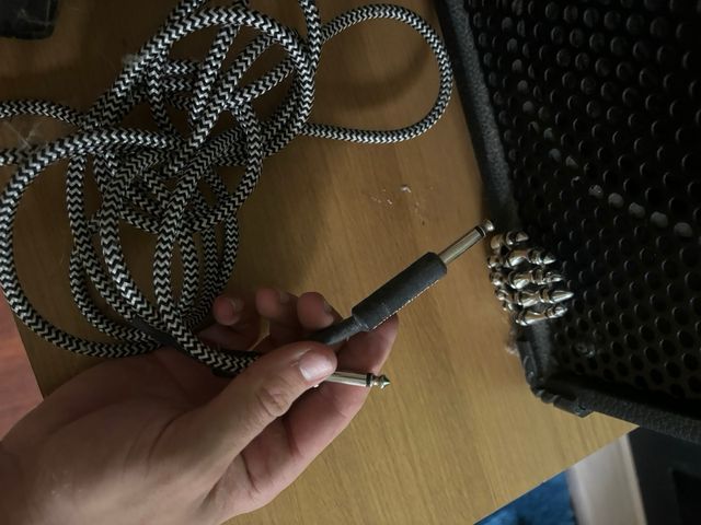 Amplificador Ripper G30 Negro Calavera