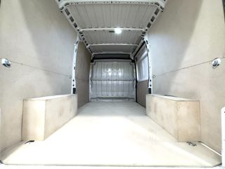 Citroën Jumper BlueHDi 88KW (120CV) Furgón 33L2H2
