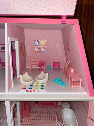 Casita de muñecas Hello Kitty (entrega en Ferrol)