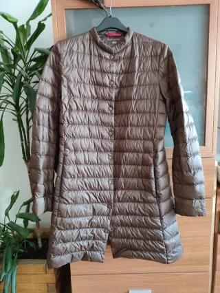 Plumas Uniqlo Mujer Ultra Ligero Marrón chocolate 