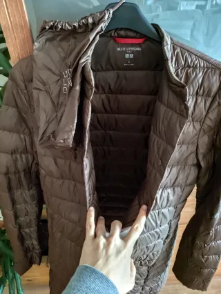 Plumas Uniqlo Mujer Ultra Ligero Marrón chocolate 